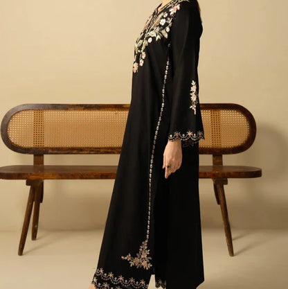 Batool 2-Piece Stitched Winter Suit – Black Cutwork Embroidered Cotton/Dhanak Set - Large