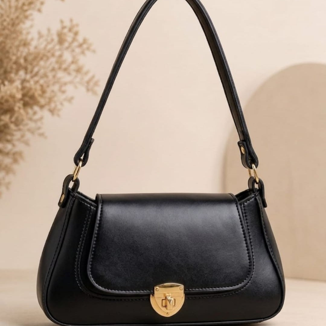 Classic Flap Shoulder Purse for Women – Premium Leather Look Handbag Black